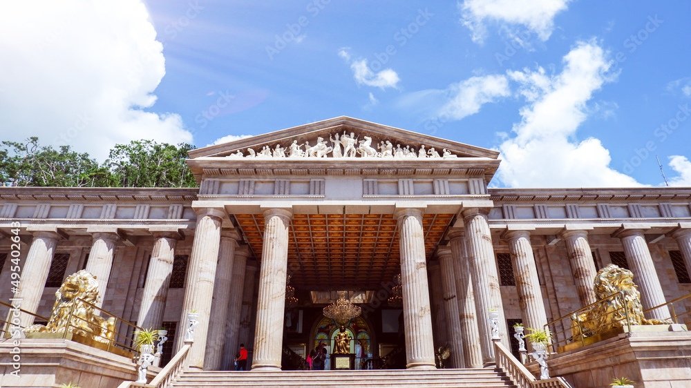 1000_F_495402643_eiq7FzXV5SFNOSkcONqbPfgrd4nHmFbb_edit_757220032558936